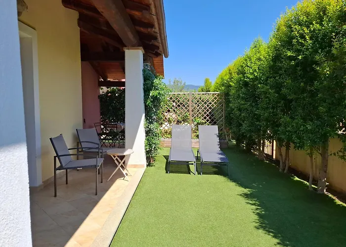 Apartman Acquachiara Giardino E Posto Auto Privato