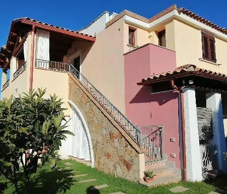 Acquachiara Giardino E Posto Auto Privato * Villasimius